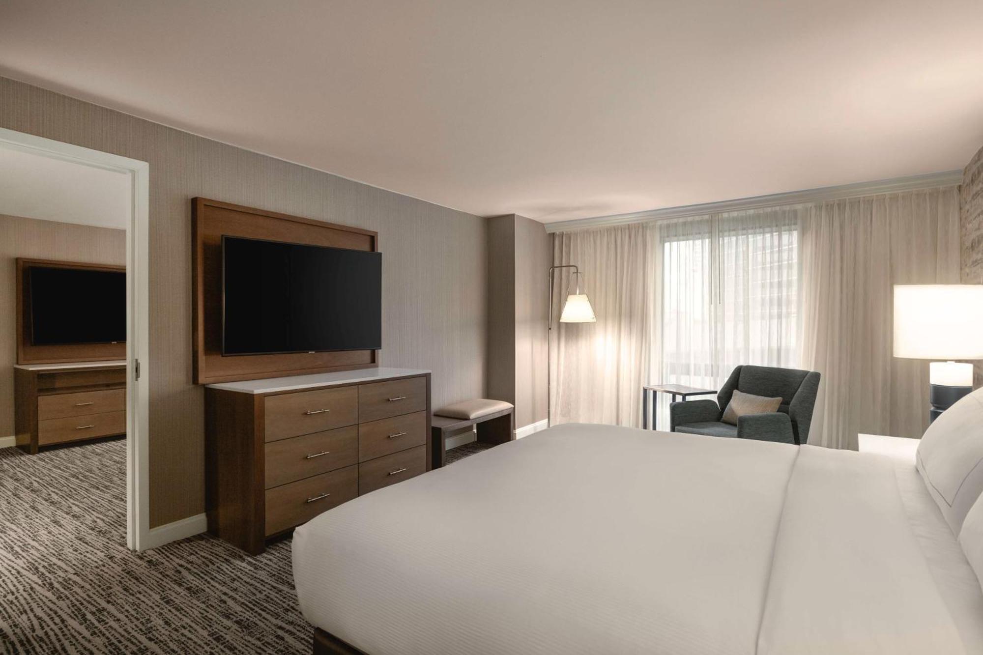 Hilton Tampa Downtown Hotel Exterior photo